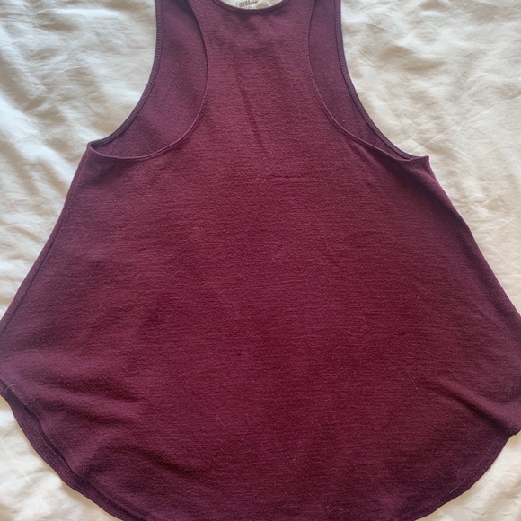 Aritzia WilfredFree burgundy racer back tank top - Picture 4 of 7